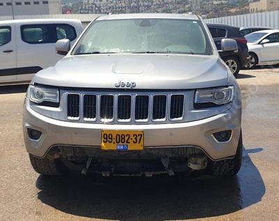 קרייזלר גרנד צ'ירוקי מודל 2016. יד נוכחית: תשיעית, בעלות נוכחית: פרטי. מחיר מחירון: ₪105,000