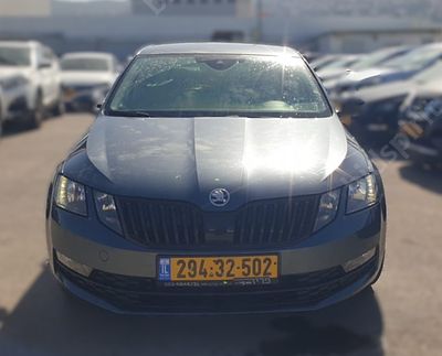 סקודה אוקטביה מודל 2020. 142,824 ק"מ