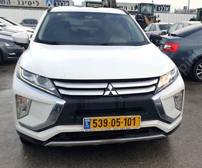 מיצובישי אקליפס קרוס מודל 2019. 184,156 ק"מ