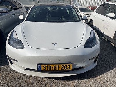 טסלה מודל 3 מודל 2023. 44,514 ק"מ