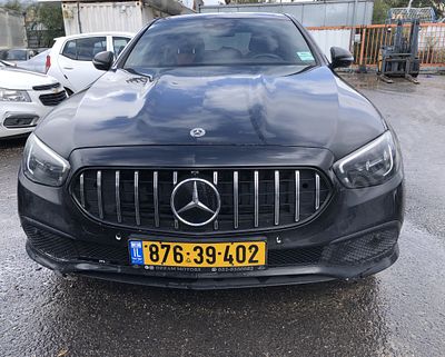 מרצדס E300 מודל 2022. 61,855 ק"מ, יד נוכחית: רביעית, בעלות נוכחית: פרטי, רישום מקורי/מקוריות: פרטי