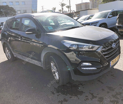 יונדאי טוסון מודל 2017. 148,996 ק"מ, יד נוכחית: שנייה, בעלות נוכחית: פרטי, רישום מקורי/מקוריות: החכר