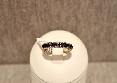 Diamantring. Rotating ring with 0.63ct black diamonds, rotating band, 18 carat, 5.9g white gold; RG56