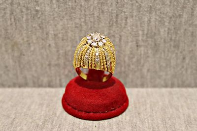 Schwerer Galaring 18 Karat Gelbgold. 18K yellow gold with approx. 1.0 ct diamonds, weight 12.9g 