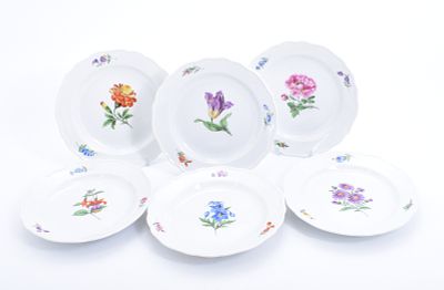 Sechs Dessertteller, Meissen, 20. Jh. Sechs Dessertteller Meissen, 20. Jh. Runde Form mit