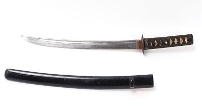 Nice Japanese Wakizashi Sword & Scabbard. Japanese wakizashi sword and scabbard. Single edged 