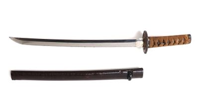 Fine Japanese Wakizashi Sword & Scabbard. Fine Japanese wakizashi sword and scabbard with a 