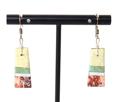Lovely Natural Shell & Stone Earrings, Zuni. Fine pair of Native American Zuni earrings 