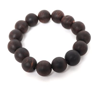 Chinese Bead Bracelet. Chinese large beaded wood turned ball bracelet with 15 individual 