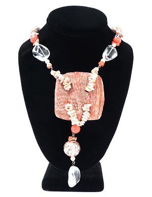 Heavy Coral & Shell Beaded Necklace. Wonderful chunky beaded necklace with shell, coral, mother 