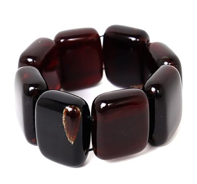 Gorgeous Natural Chunky Amber Bracelet. Eight lovely polished slightly rectangular natural amber 