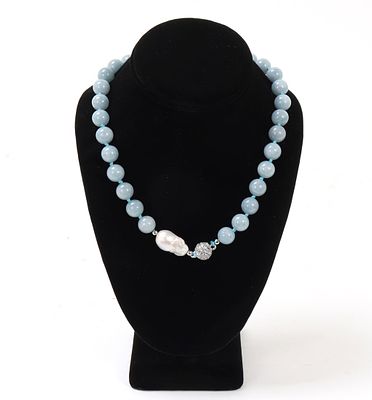 Beautiful Aquamarine Beads & Pearl Necklace. Gorgeous unique aquamarine beaded necklace with a 