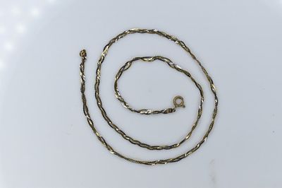 14K Yellow gold Necklace 3.67g. This 14k yellow gold necklace measures approximately 17.5" in 
