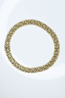 14K Gold Necklace 70.45g. 585 gold necklace measuring approximately 13" long unclasped.