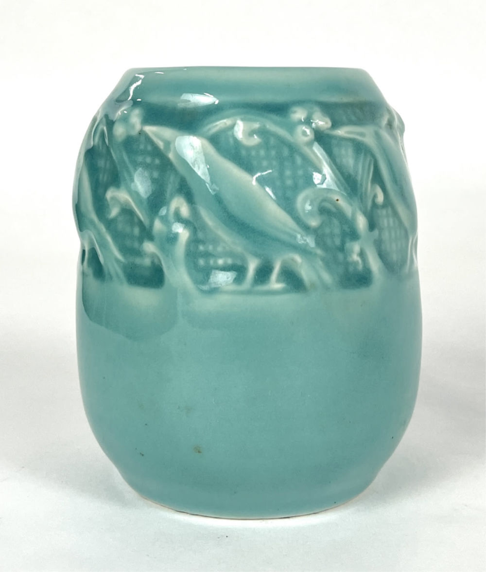 Rookwood Pottery Vase #2174 Dated 1915. Good condition no chips or cracks seen. No crazing 