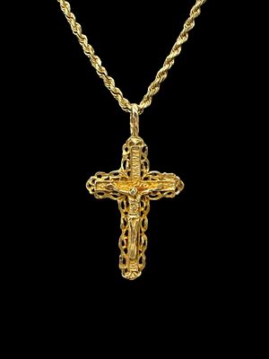 14K Gold Crucifix Pendant & Chain. Length: 18" 
Pendant: 1 1/2" x 7/8" 
Weight: 12.2g 