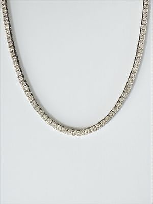 10K White Gold & Diamond Tennis Necklace. Length: 20" 
Weight: 25g 
Diamond size: approx 1.7mm 