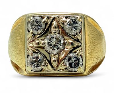 Diamond & 14K Yellow Gold Men’s Ring. Set with one round diamond measuring approximately 4 mm 