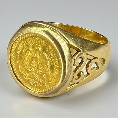 14K Yellow Gold Men's Ring w/ Mexican 2 1/2 Peso Gold Coin. Size: 12 
Weight: 15.3g 
Condition: 