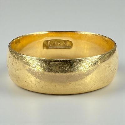 Antique 14K Yellow Gold Band. Inscribed in the interior and dated 1905 
Size: 8 3/4 
Weight: 