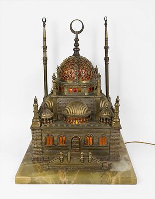 Antique Brass & Marble Model Mosque Lamp. Dimensions: 15 1/2" x 11 1/2" x 13" 
Condition: One 