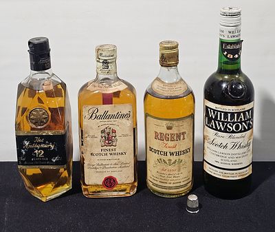 4 garrafas de whisky diversas