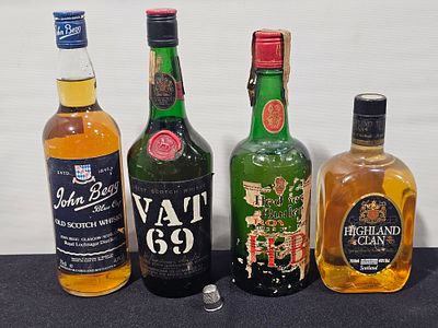 4 garrafas de whisky diversas
