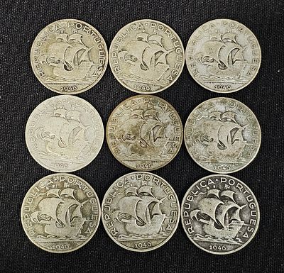 9 moedas de 5 escudos de 1946 em prata, com 61,7 gramas