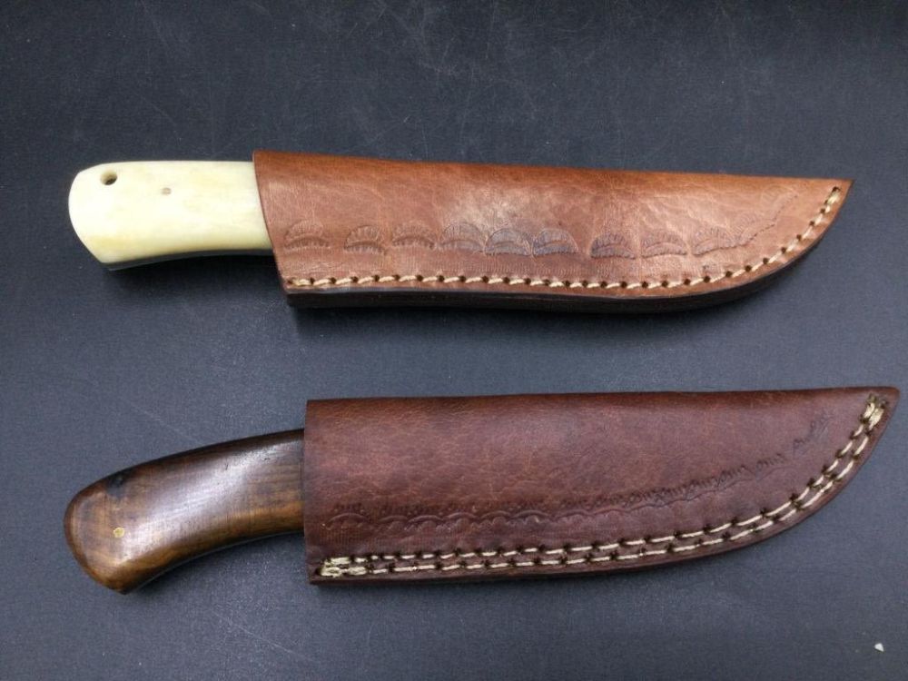 Lot 19: Damascus Knives