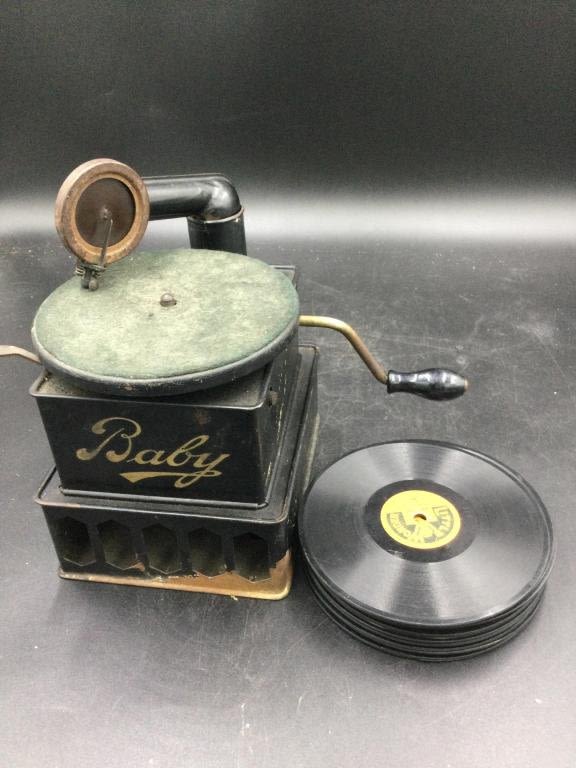 Lot 32: Vintage Baby Phonograph w/Records