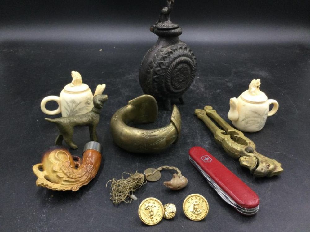 Lot 52: Vintage Mix Lots