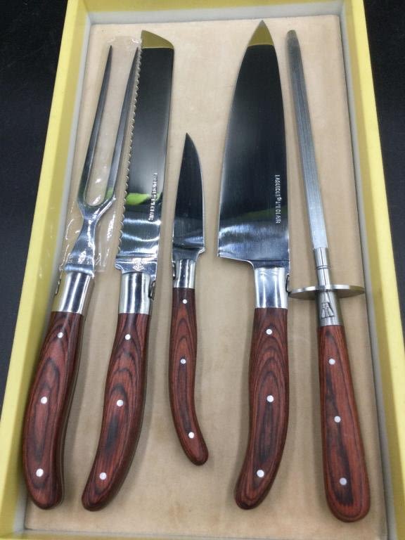 Lot 60: Leguiole LeClair France Carving Set