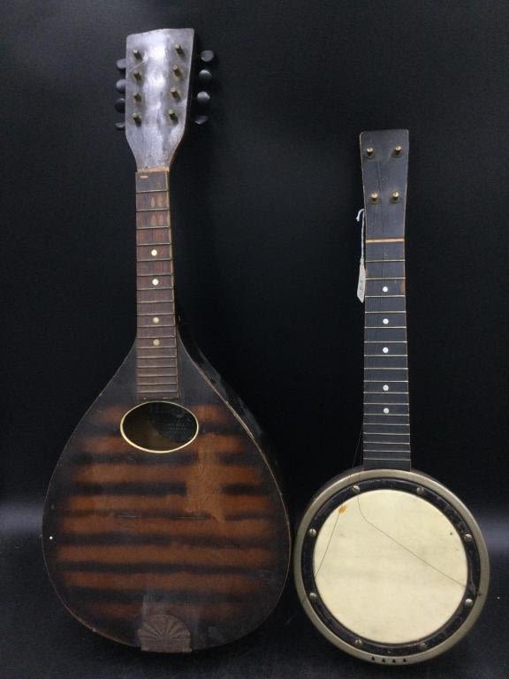 Lot 89: Vintage Musical Instruments