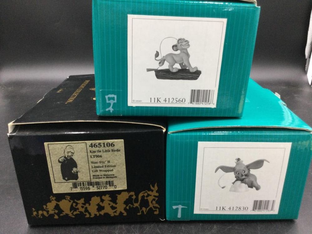 Lot 95: Collectible Statues