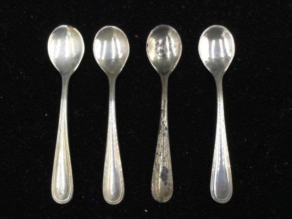 Lot 118: Vintage Salt Spoons