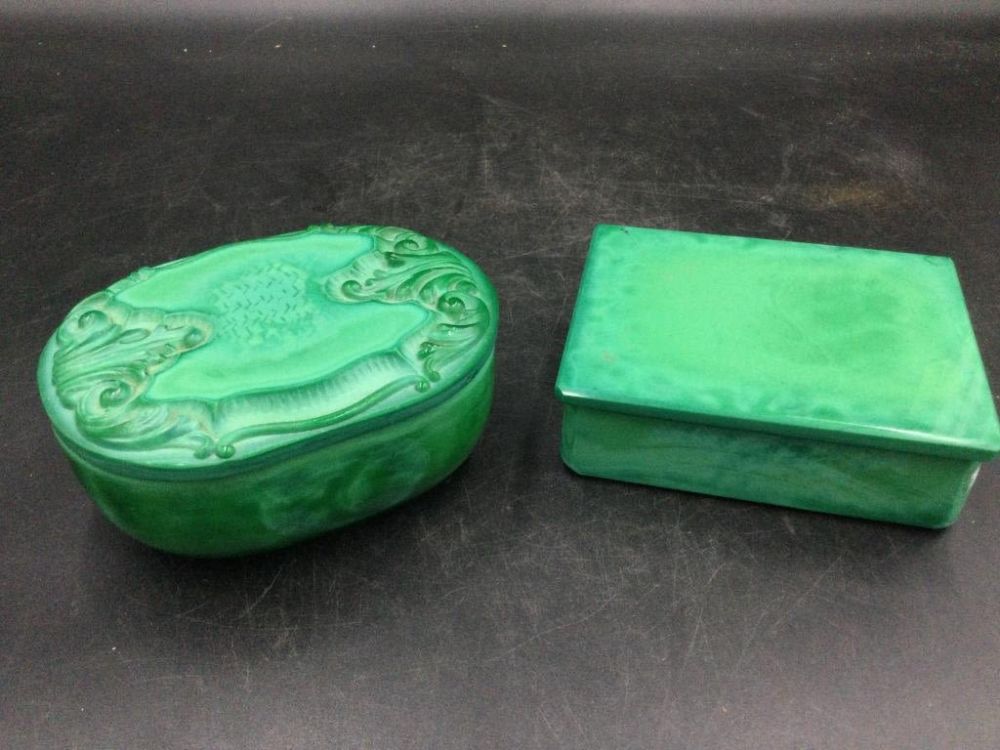 Lot 152: Malachite Glass Boxes