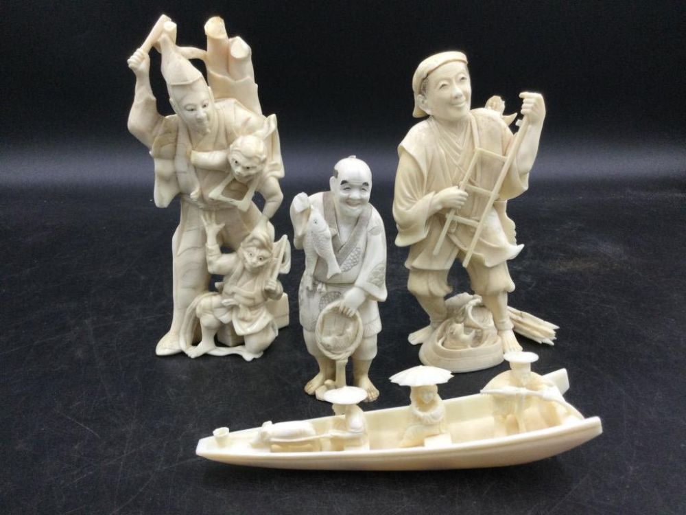 Lot 159: Carved Statues