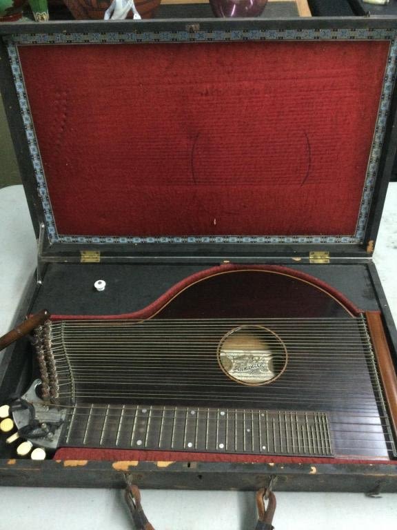 Lot 241: American Zither