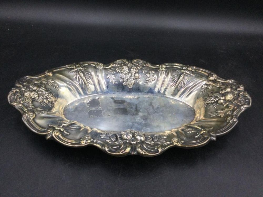 Lot 264: Vintage Reed and Barton Sterling Dish