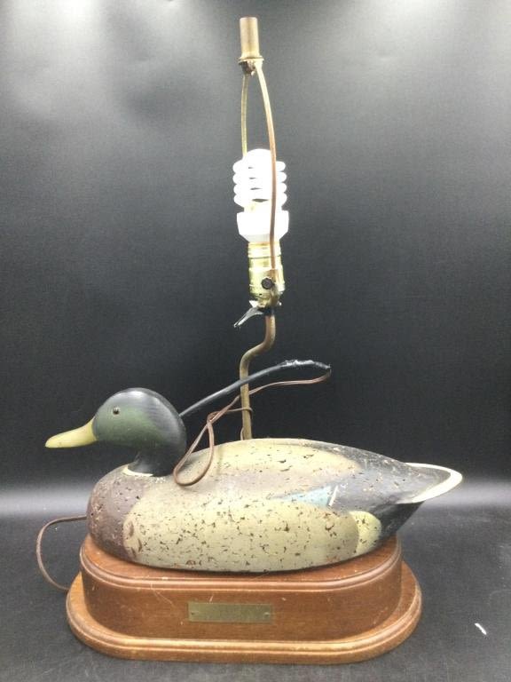 Lot 271: Duck Decoy Lamp
