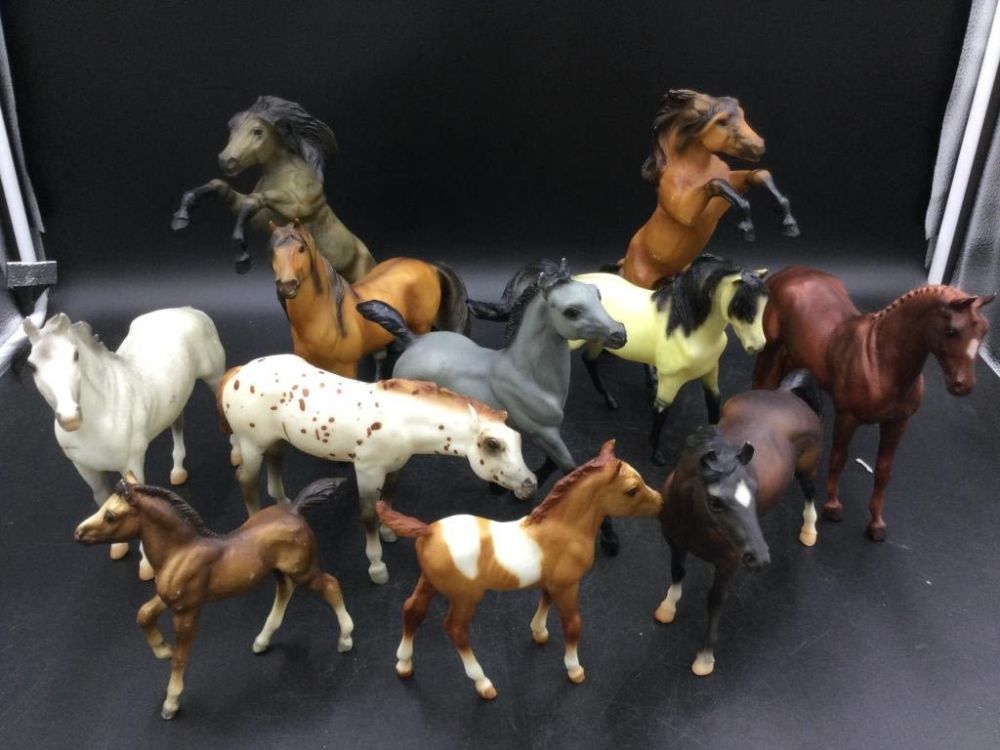 Lot 273: Breyer Horse