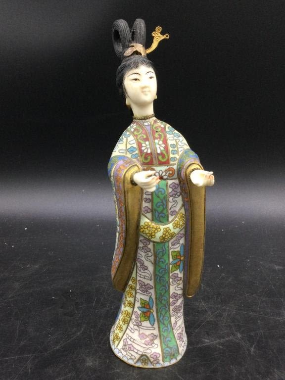 Lot 6: Vintage Chinese Cloisonne Enamel Geisha