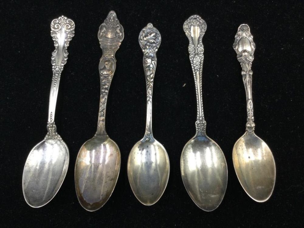 Lot 35: Vintage 5 Silver Spoons