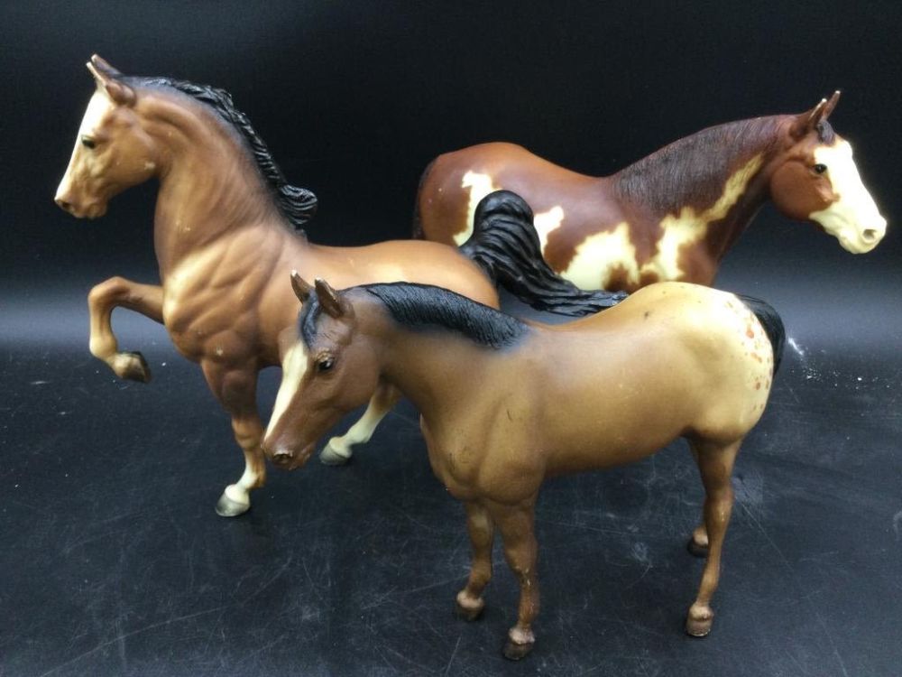 Lot 48: Vintage Breyers Horses