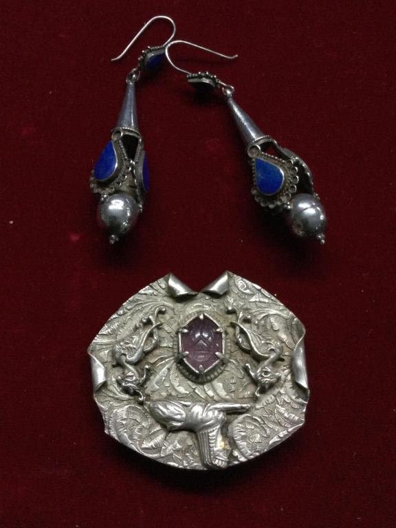 Lot 81: Vintage Mid Eastern Sterling Jewelry