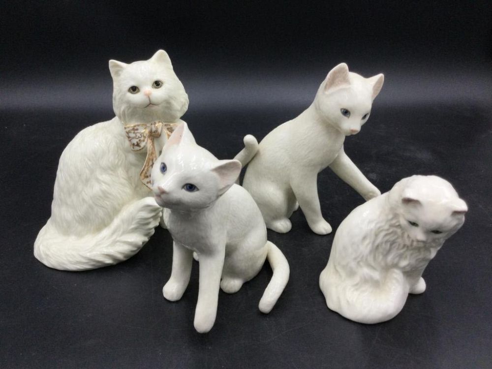 Lot 200: Lenox Cats