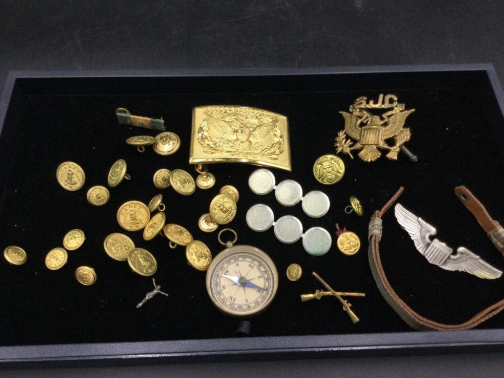 Lot 220: Miitary Lot