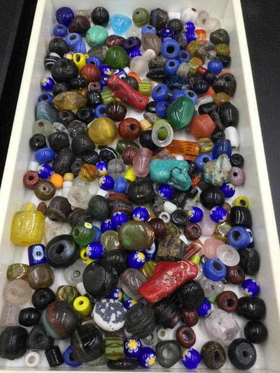 Lot 249: Vintage Glass Beads