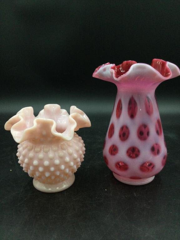 Lot 258: Fenton Vases