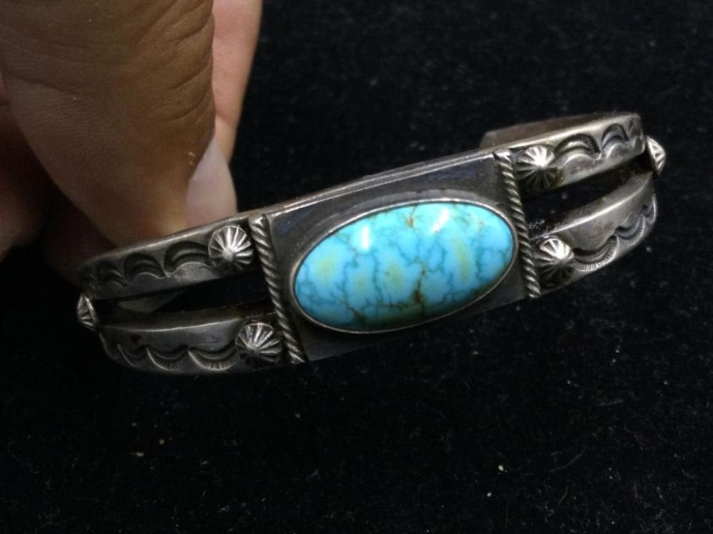 Lot 262: Native American Cuff Bracelet